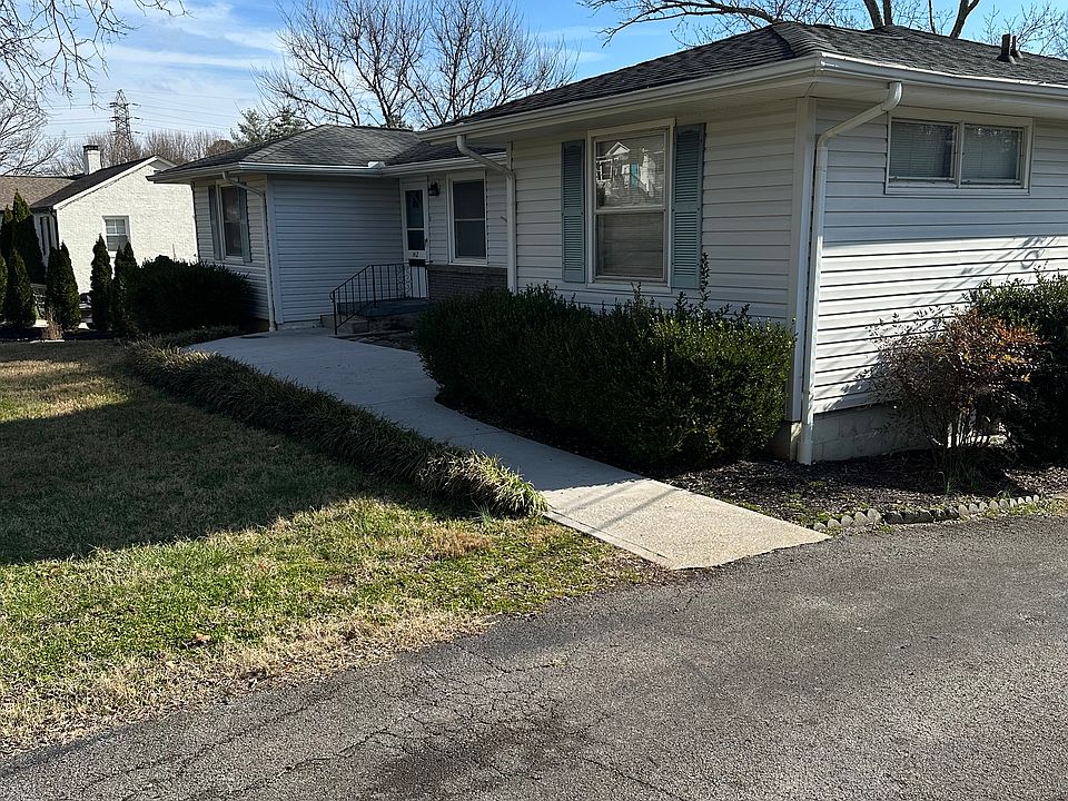 1st image of 1412 Charles Dr