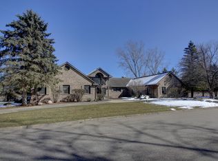 1855 Lexington Rd, Jackson, MI 49201