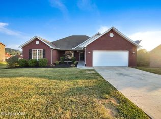 265 S Wingate Way, Lenoir City, TN 37771