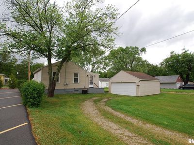 5817 S Jefferson St, Peoria, IL, 61607
