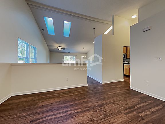 5th image of 6852 Emerald Bay Ln