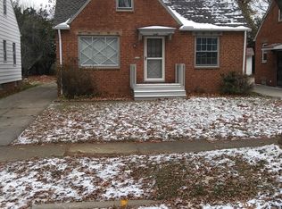 18407 Mapleboro Ave #SINGLE, Maple Heights, OH 44137