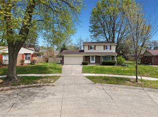 39256 Grennada St, Livonia, MI 48154