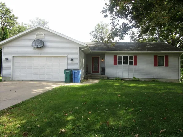1001 2nd Ave, Evansdale, IA 50707