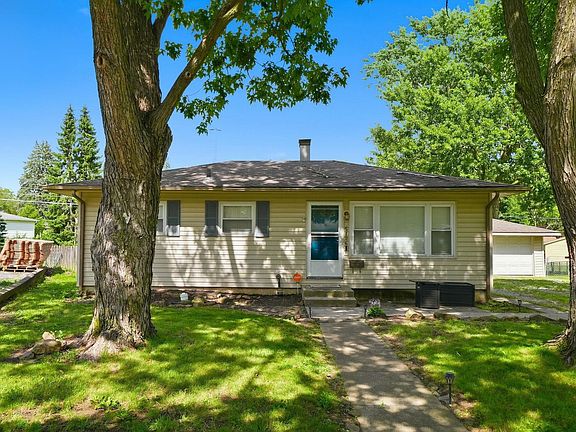 3rd image of 5126 Welwyn Ct