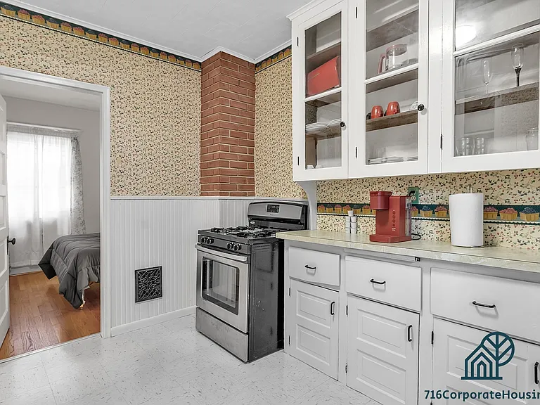 309 Bird Ave — Photo 6