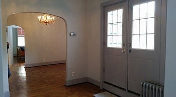 5th image of 166 Johnson Ave #1