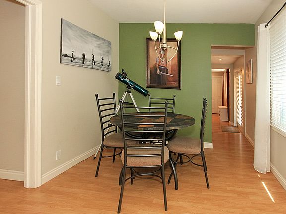 2nd image of 1463 E Zenith Ave