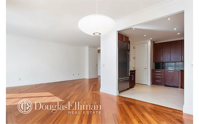 Rented by Douglas Elliman | media 25