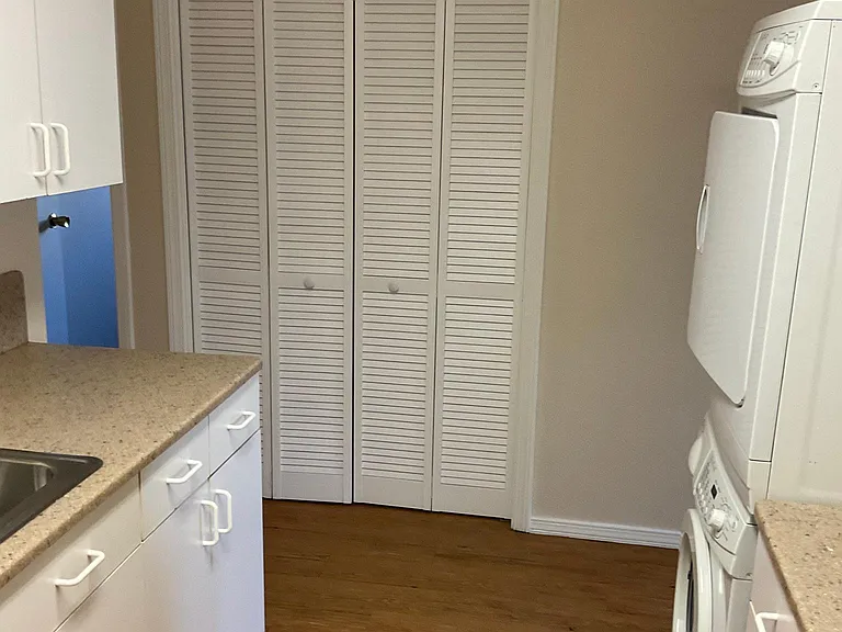 839 E Cucharras St — Photo 10