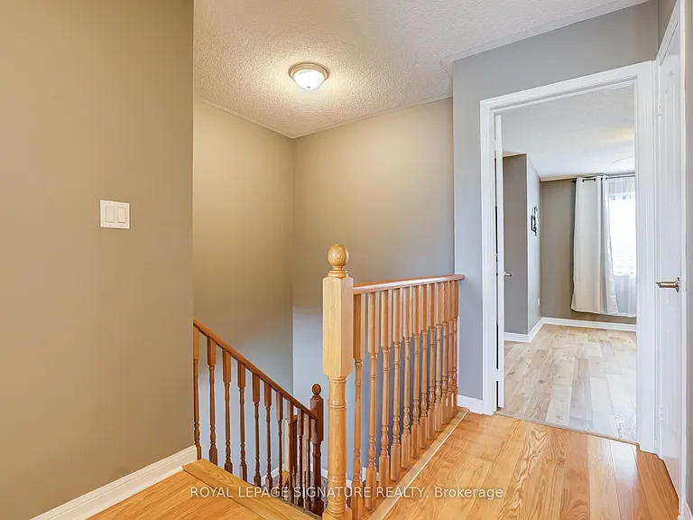 250 Richvale Dr S #3 — Photo 22