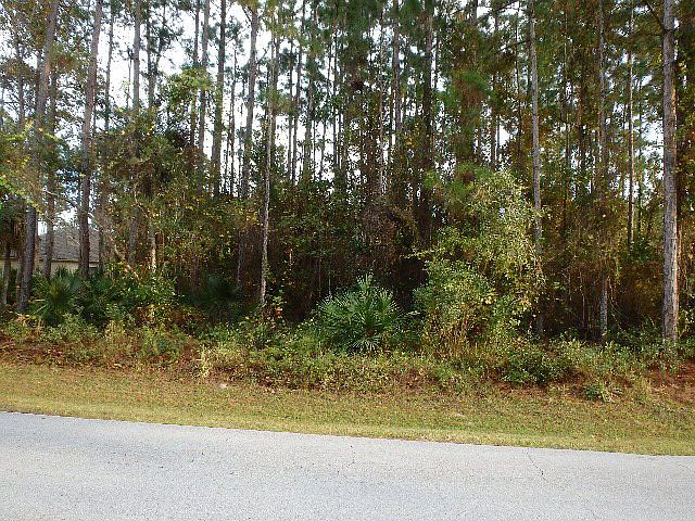 2nd image of 82 Eastwood Dr