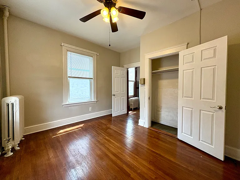 231 Cato St #2R — Photo 11