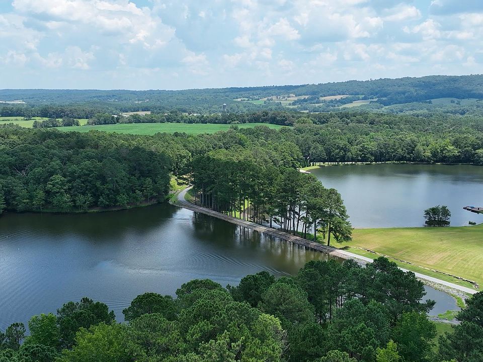 1st image of 411 Dr Jenkins Ln #0