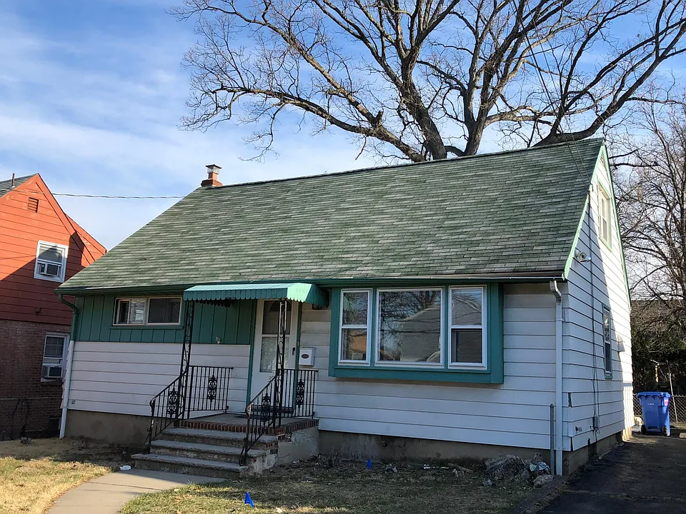 396 Union Ave
