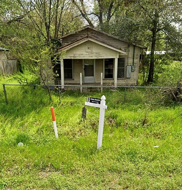 1117 W 10th St, Hearne, TX 77859 MLS 71974351 Zillow