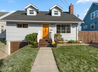 8336 10th Ave NW, Seattle, WA 98117