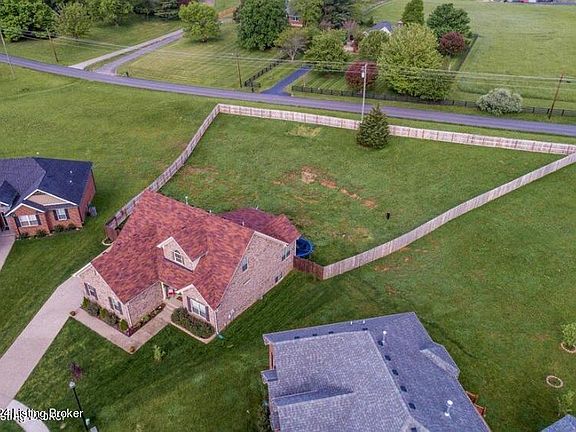 2nd image of 178 Aspen Green Ct