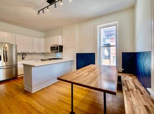 1015 W Oakdale Ave #1, Chicago, IL 60657