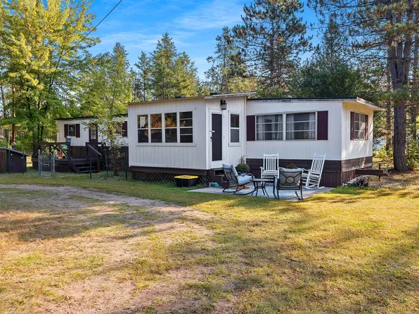 N9506 Nesters Rd, Crivitz, WI 54114