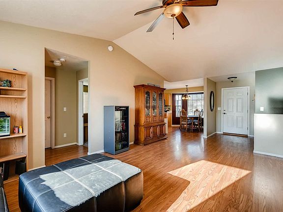 5th image of 3728 Longhorn Ln