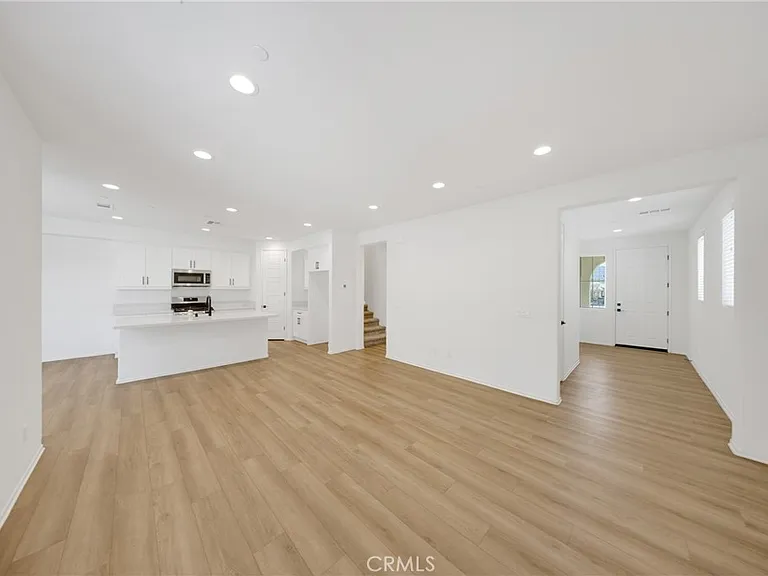 11774 Glenridge Rd — Photo 3