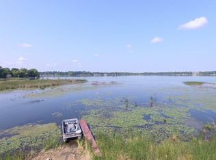 12480 Melody Ln, Lindstrom, MN 55045