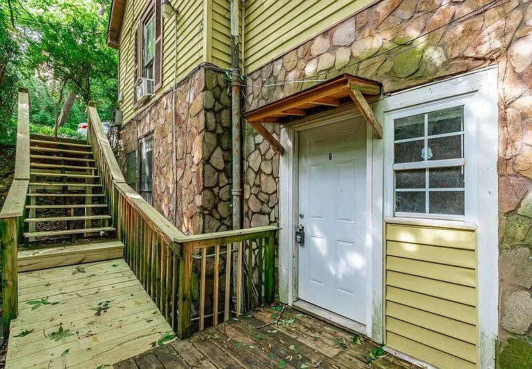 518 E Manning St #1 — Photo 15