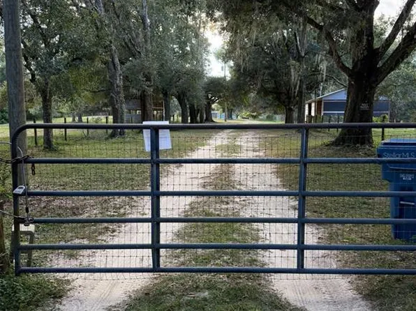 4375 Neff Lake Rd, Brooksville, FL 34601