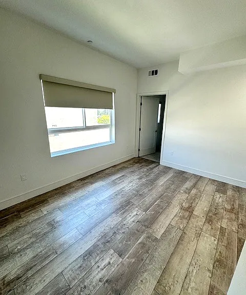 1946 Overland Ave #404 — Photo 15