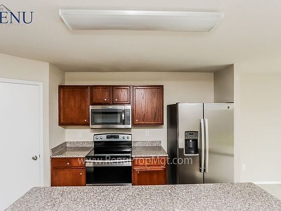 5th image of 272 Saddlebrook Ln