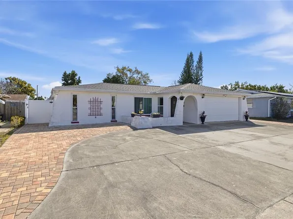 9004 Lido Ln, Port Richey, FL 34668