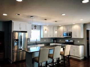 10839 S Central Park Ave, Chicago, IL 60655
