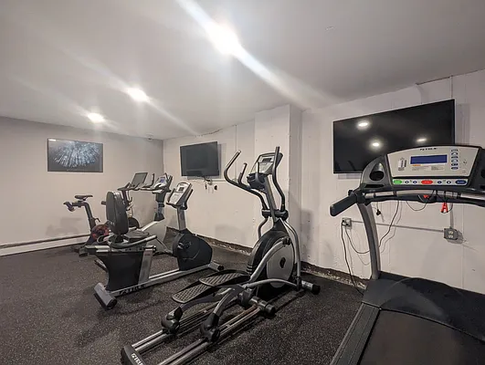 Rented by Heller Organization | media 7