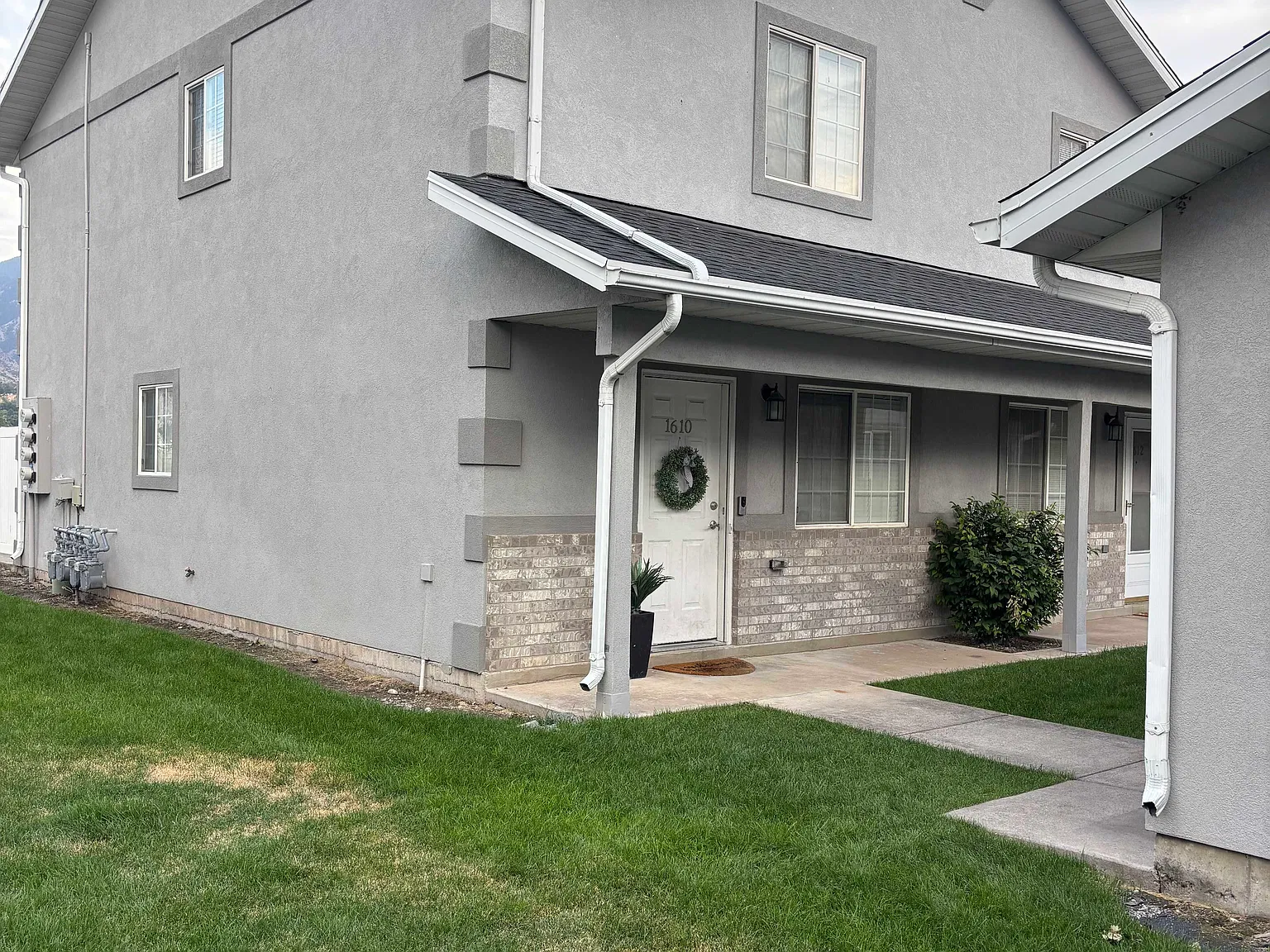 Blackhawk Townhome — Photo 1