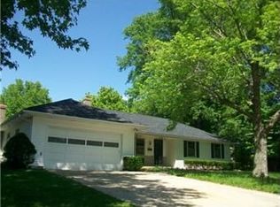 9500 E 77th St, Raytown, MO 64138
