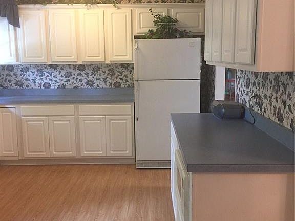 5th image of 11602 Dorchester Dr