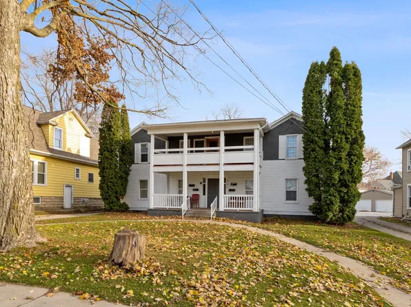 321 N Lincoln Ave, Beaver Dam, WI 53916