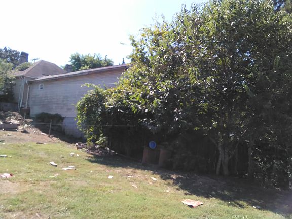 3rd image of 1123 NW Tennessee Ave