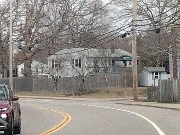 5th image of 85 Hopkins Hill Rd
