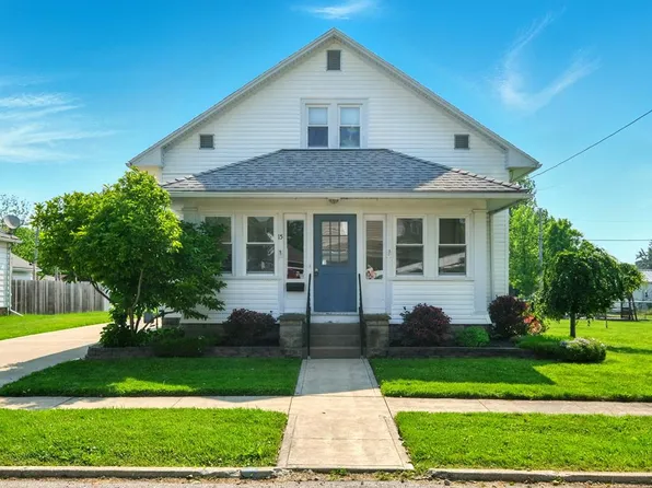 15 Seltzer Ave, Shelby, OH 44875