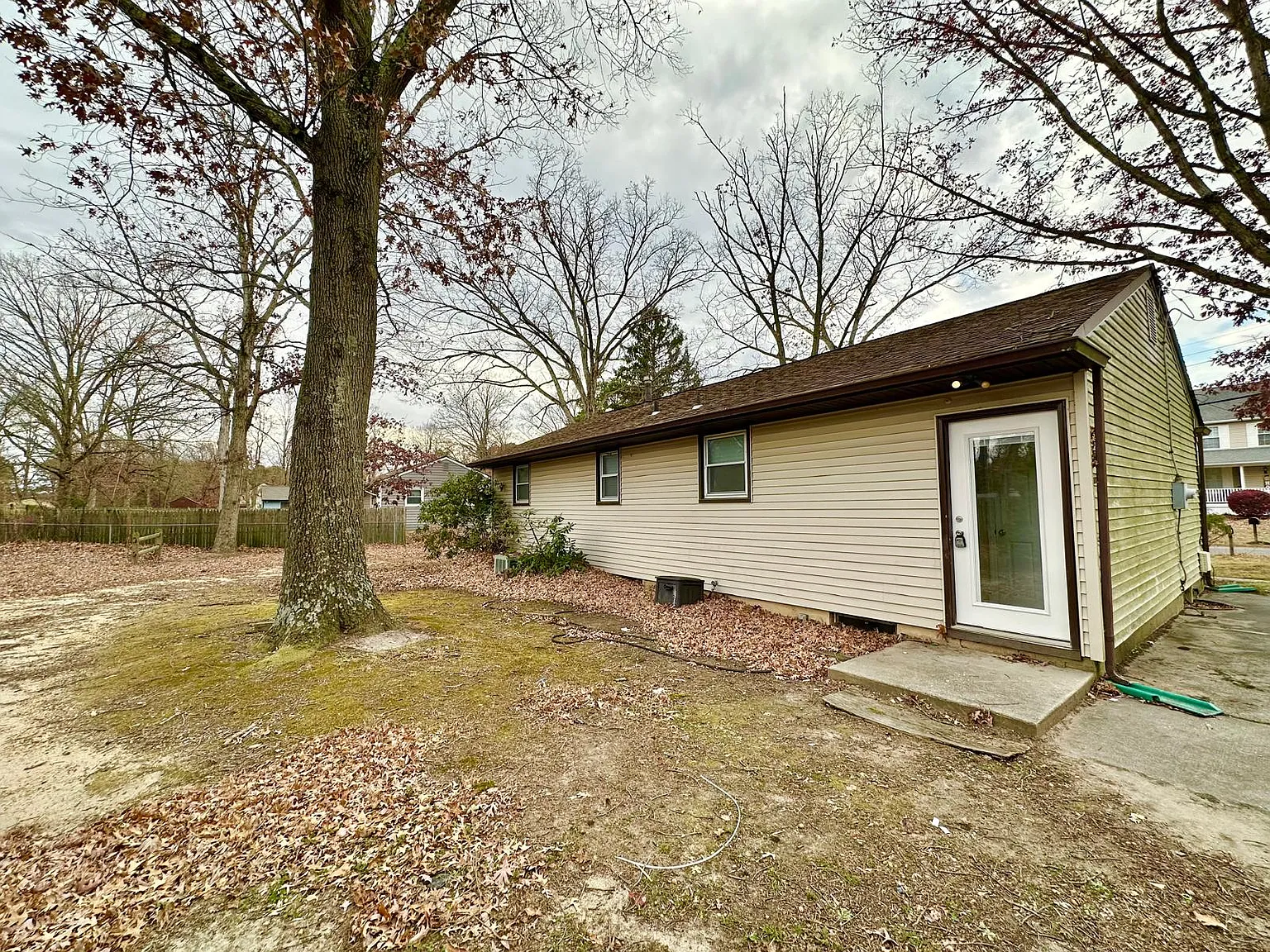 3 bed, 1032 sqft, $2,650 — Photo 3