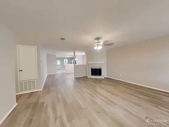 3rd image of 1932 Copper Mountain Dr