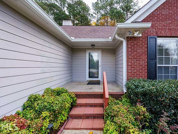 2nd image of 707 Loral Pines Ct