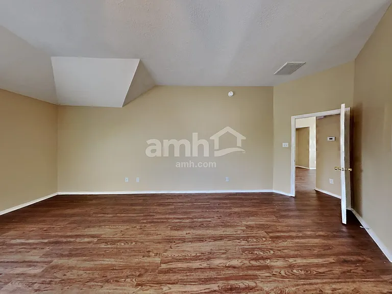 26004 Castle Meadow Ln — Photo 12