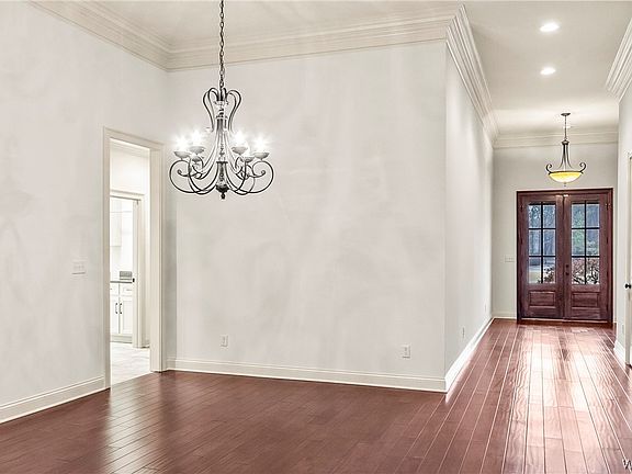 4th image of 5137 Yorkshire Ln