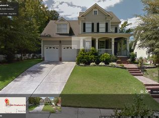 1044 Pinehurst Dr, Chapel Hill, NC 27517