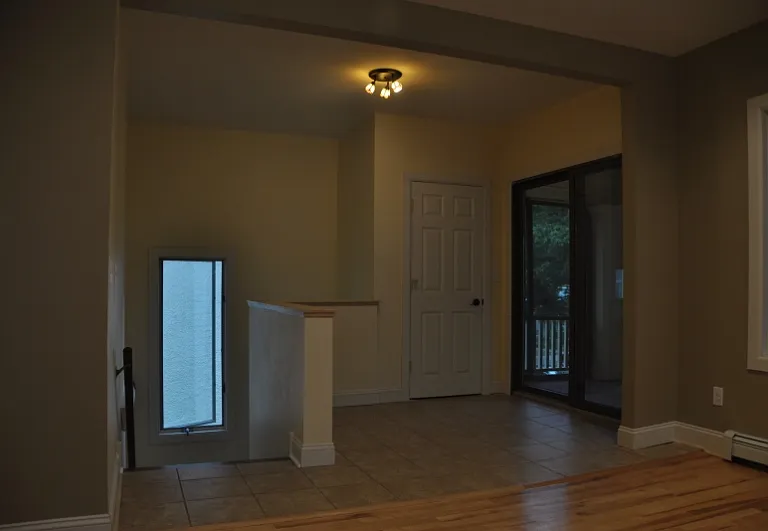 2515 Pleasant Ave #2 — Photo 4