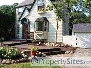 27248 Donald Dr, Bay Village, OH 44140