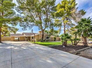 1261 Shadow Mountain Pl, Las Vegas, NV 89108
